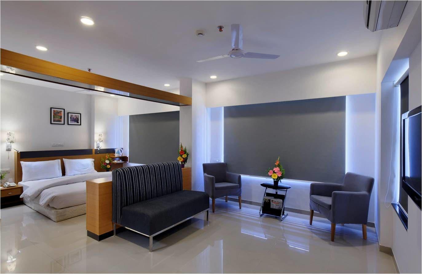 Hi 5 Hotel & Experience Насик Экстерьер фото